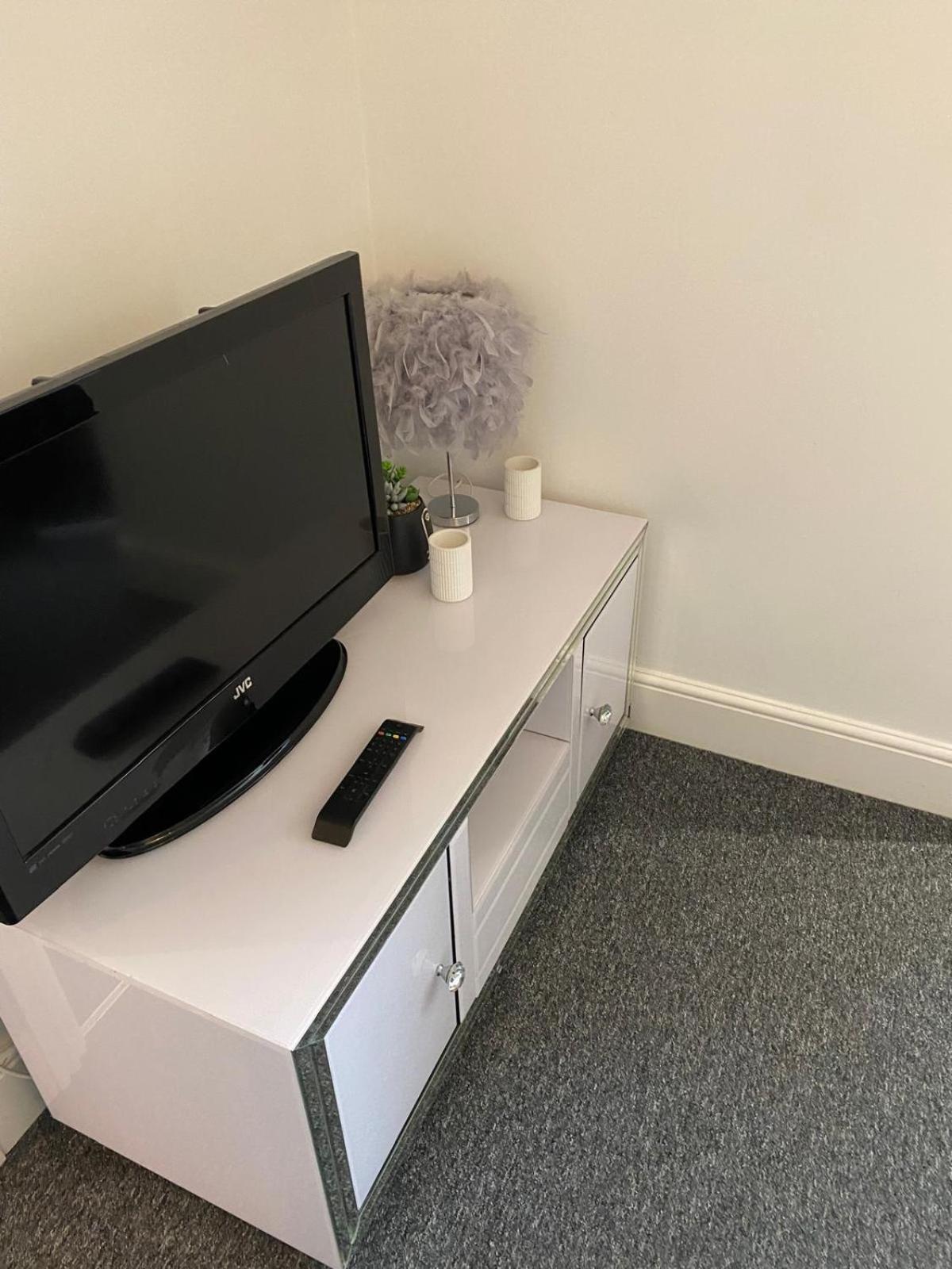 Meadow View Flat 1 Apartment Hurst Ngoại thất bức ảnh