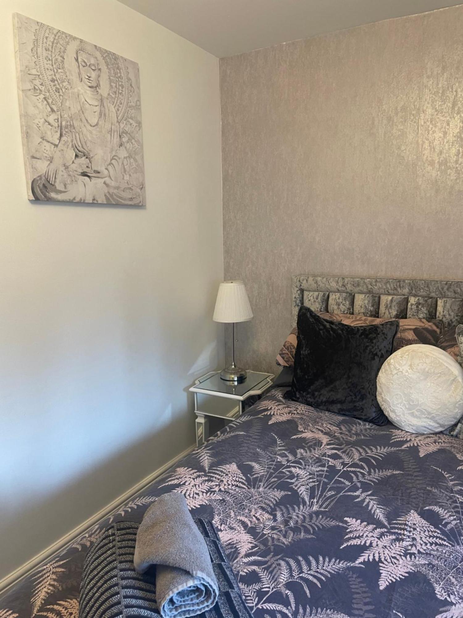 Meadow View Flat 1 Apartment Hurst Ngoại thất bức ảnh