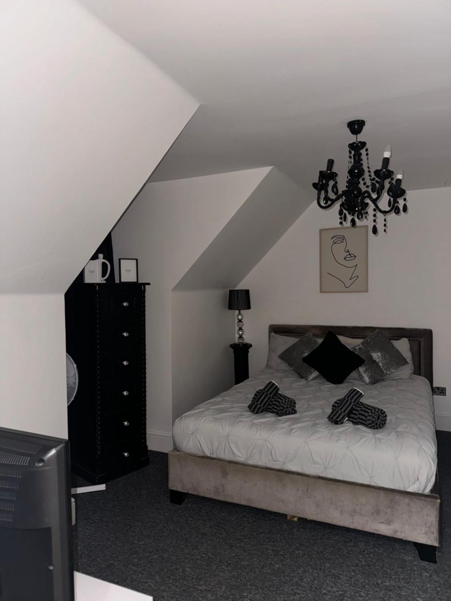 Meadow View Flat 1 Apartment Hurst Ngoại thất bức ảnh